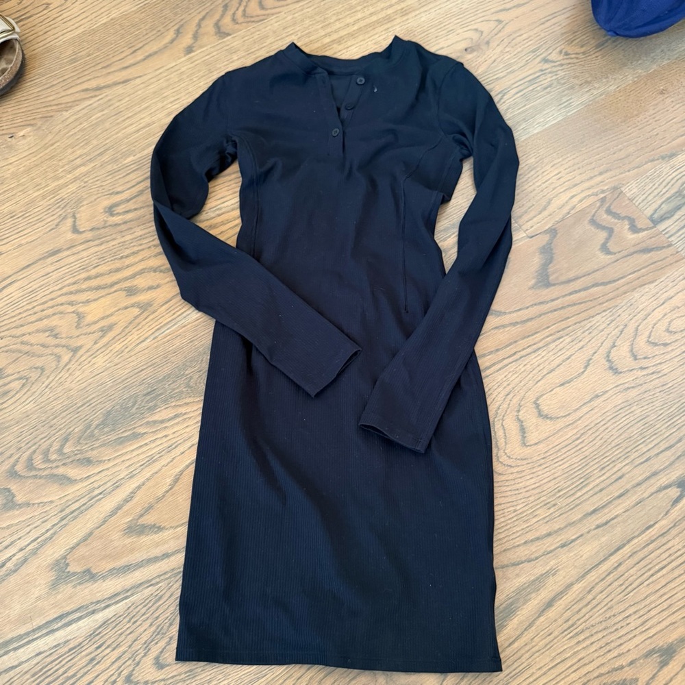 Lululemon ribbed dress